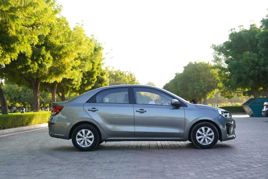 TOYOTA YARIS 2023