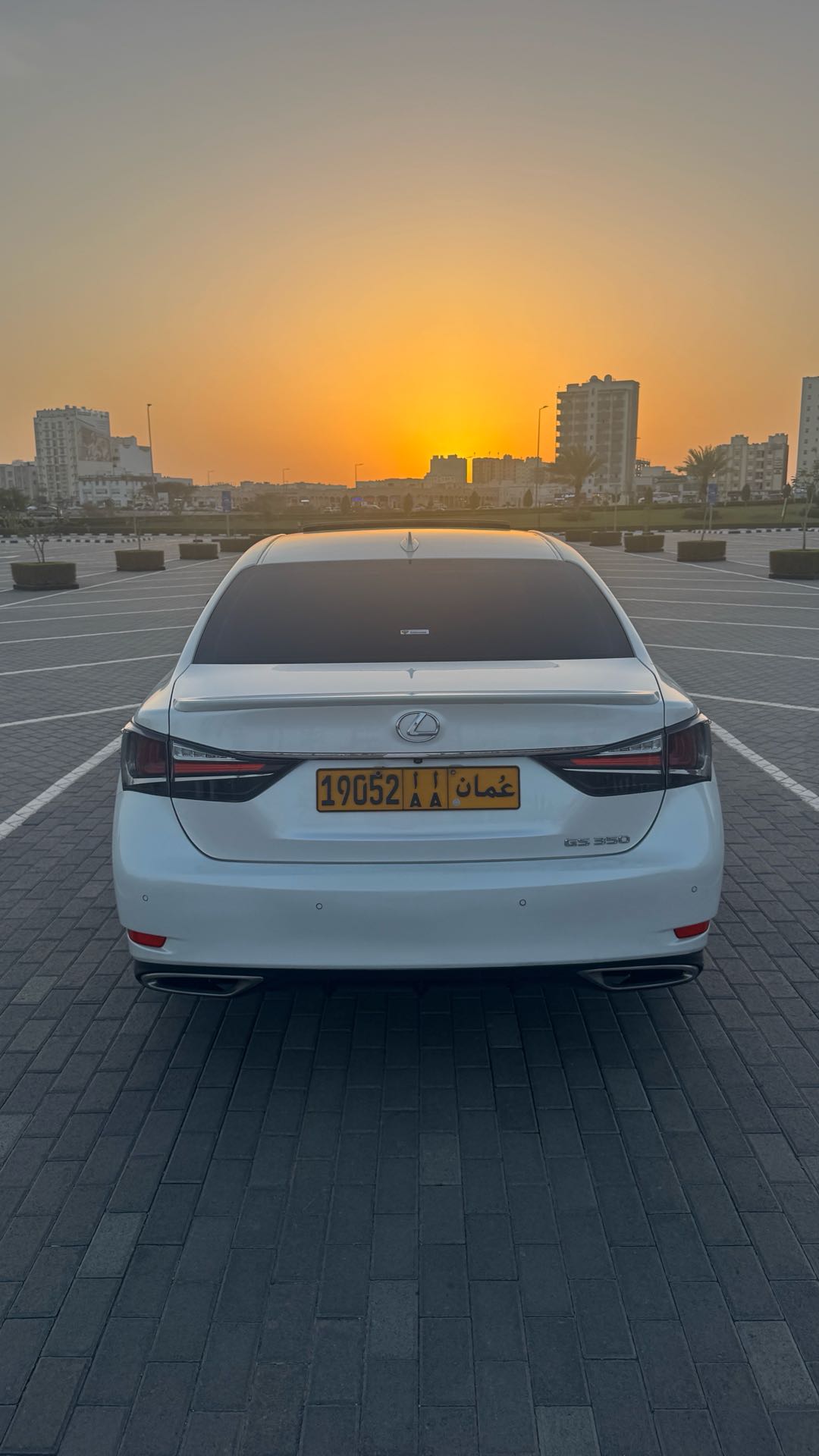 Car Image 2016 LEXUS GS 350