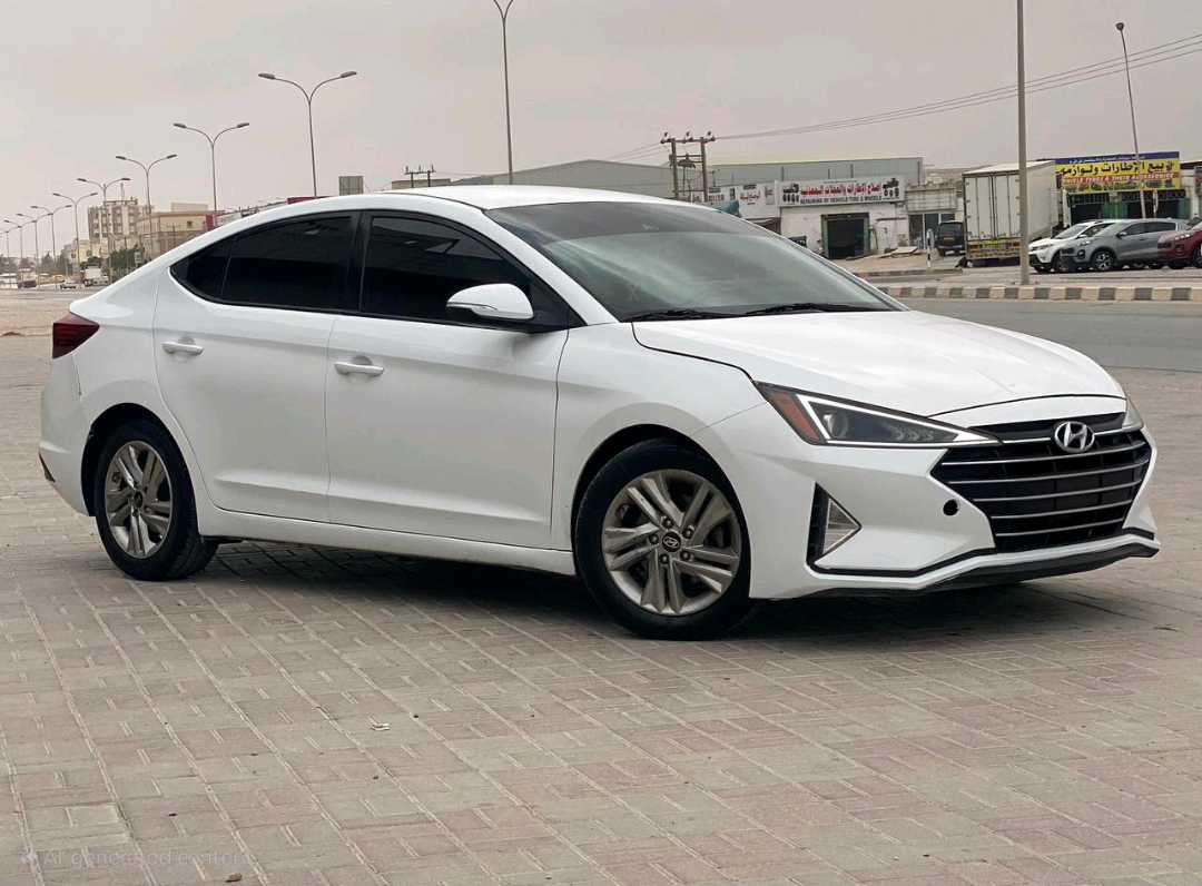 HYUNDAI ELANTRA 2019