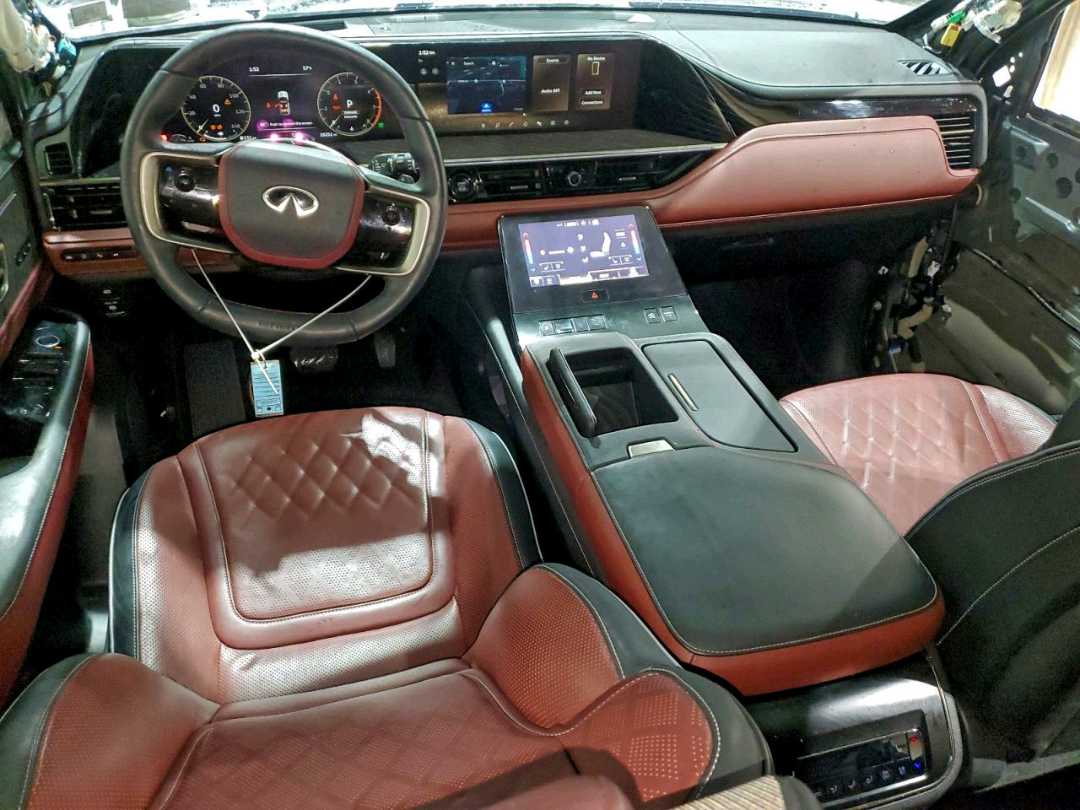 Car Image 2025 INFINITI QX80