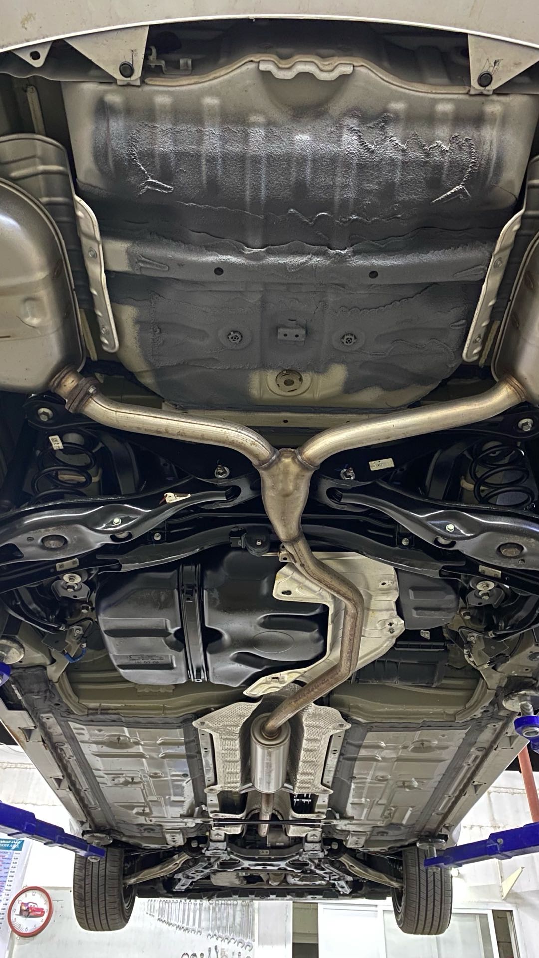 Car Image 2018 HONDA ACCORD EXL