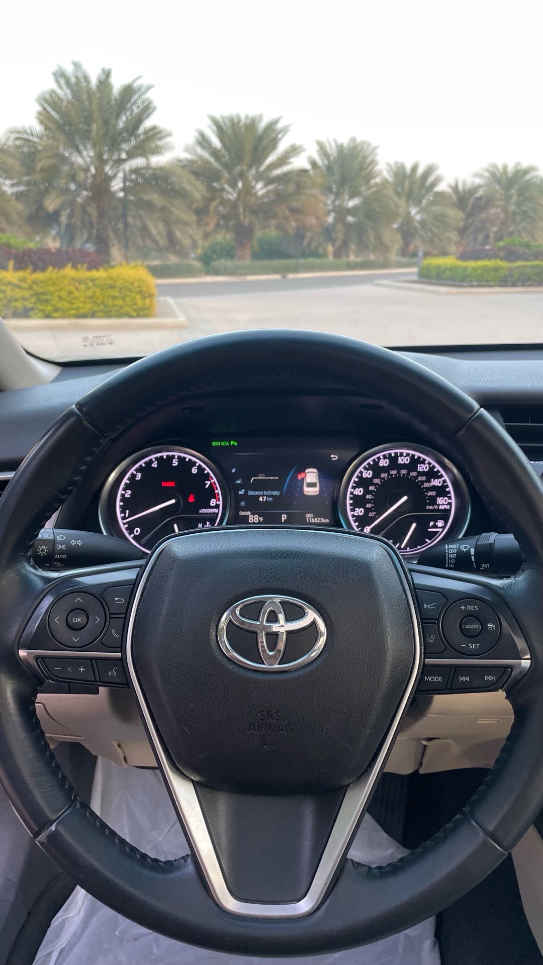 Car Image 2018 TOYOTA CAMRY XLE