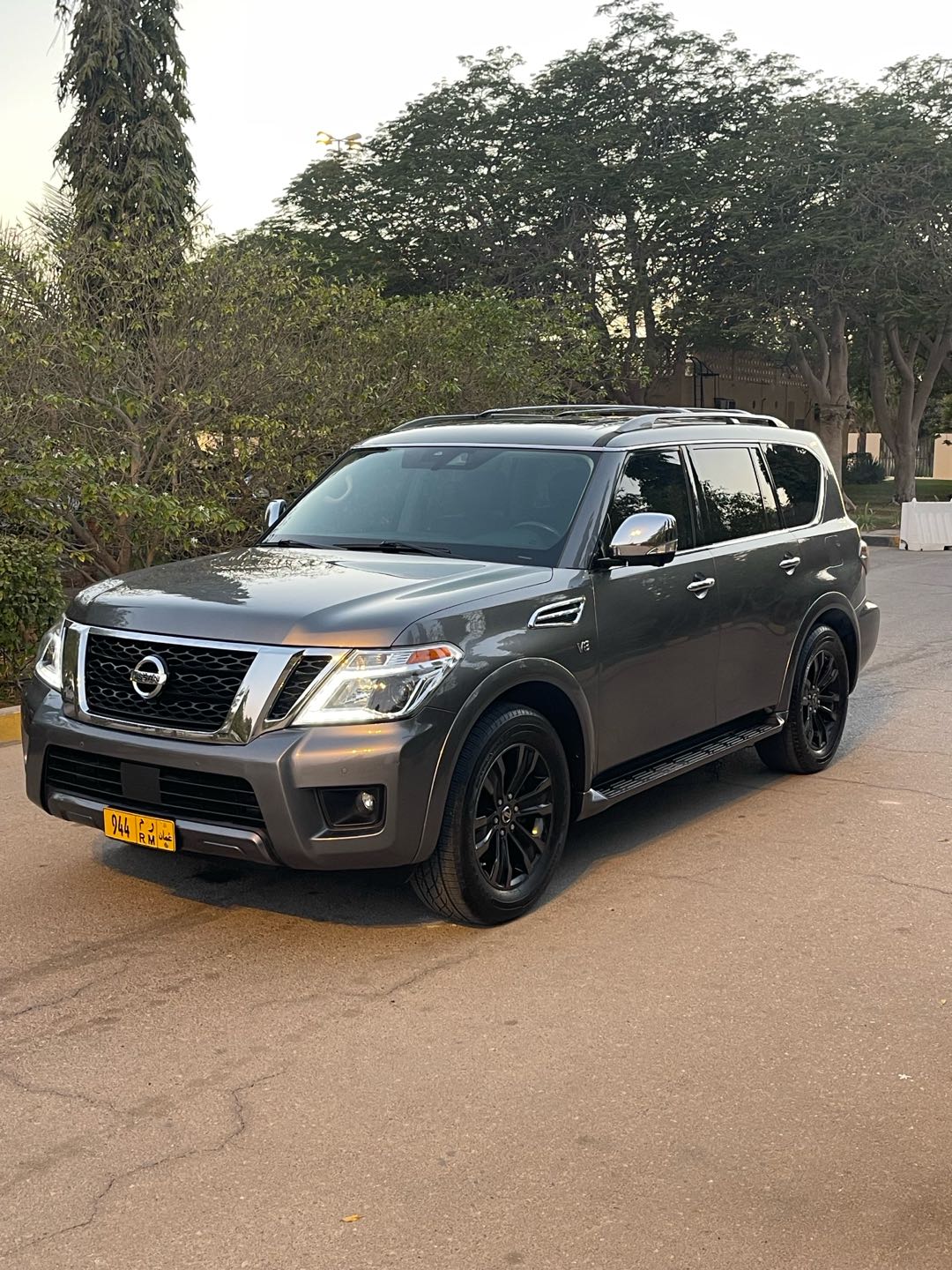 Car Image 2019 NISSAN ARMADA 