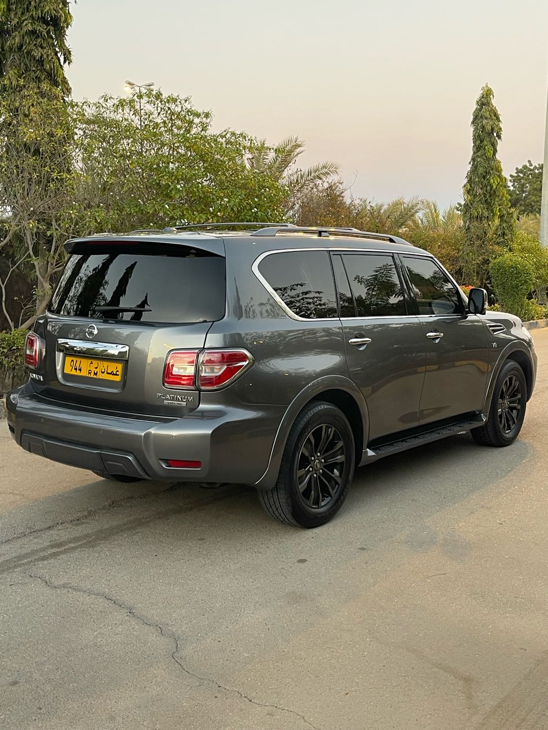 Car Image 2019 NISSAN ARMADA 