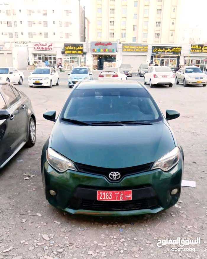 تويوتا كورولا 2015
