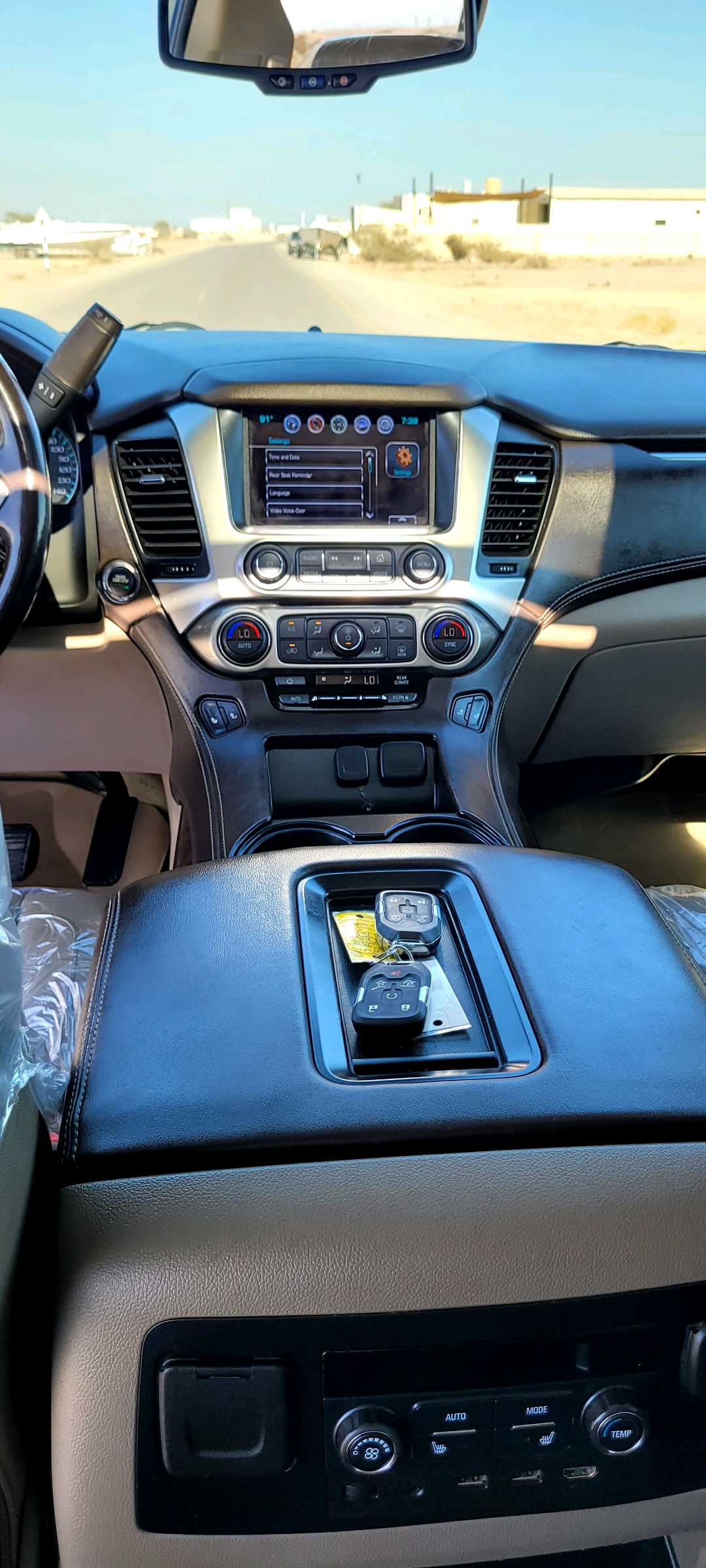 Car Image 2018 CHEVROLET TAHOE 