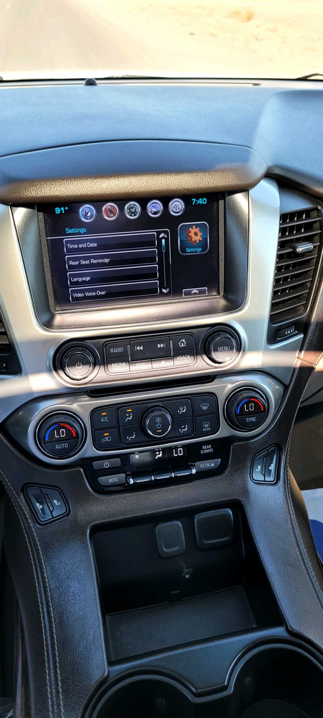 Car Image 2018 CHEVROLET TAHOE 