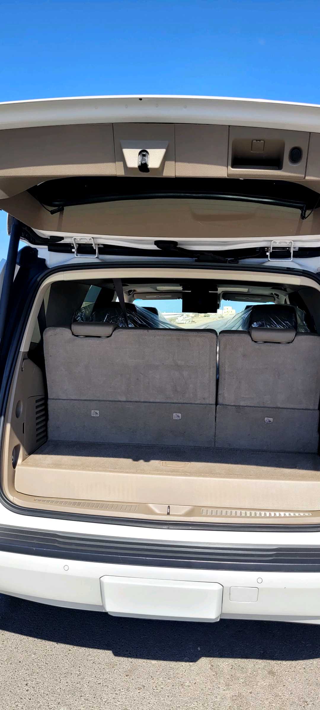 Car Image 2018 CHEVROLET TAHOE 