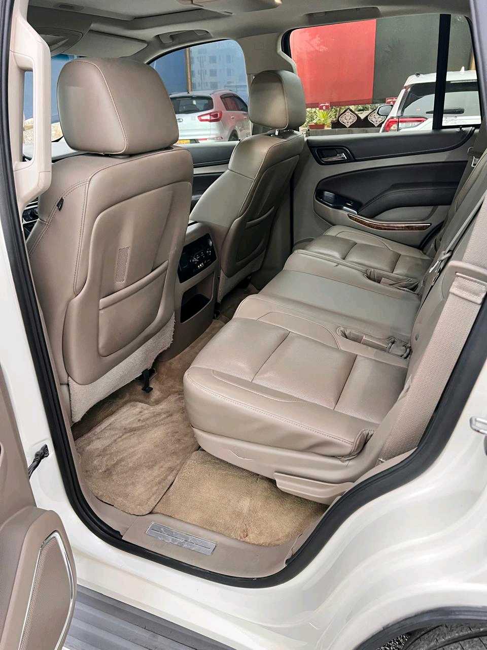 Car Image 2015 CHEVROLET TAHOE 