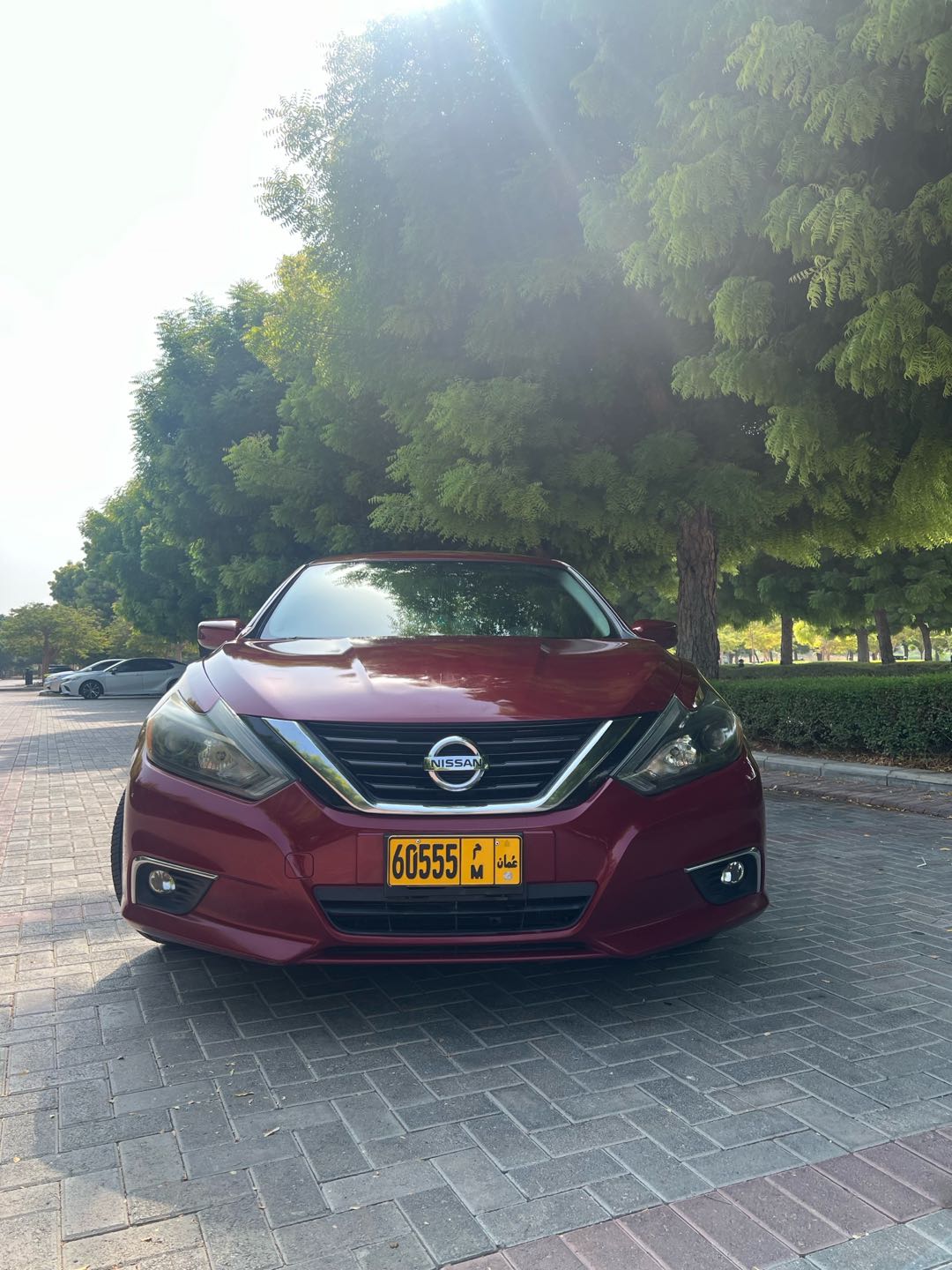 Car Image 2018 NISSAN ALTIMA SR