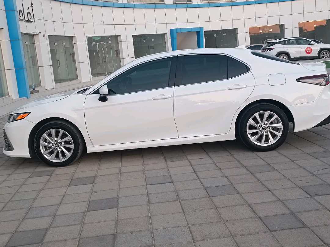 Car Image 2024 TOYOTA CAMRY LE
