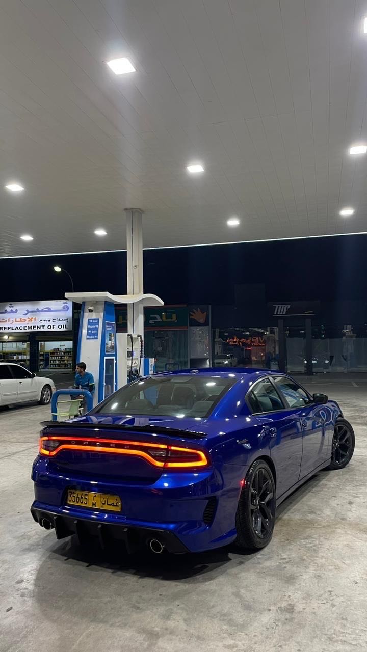 Car Image 2019 DODGE CHARGER SXT
