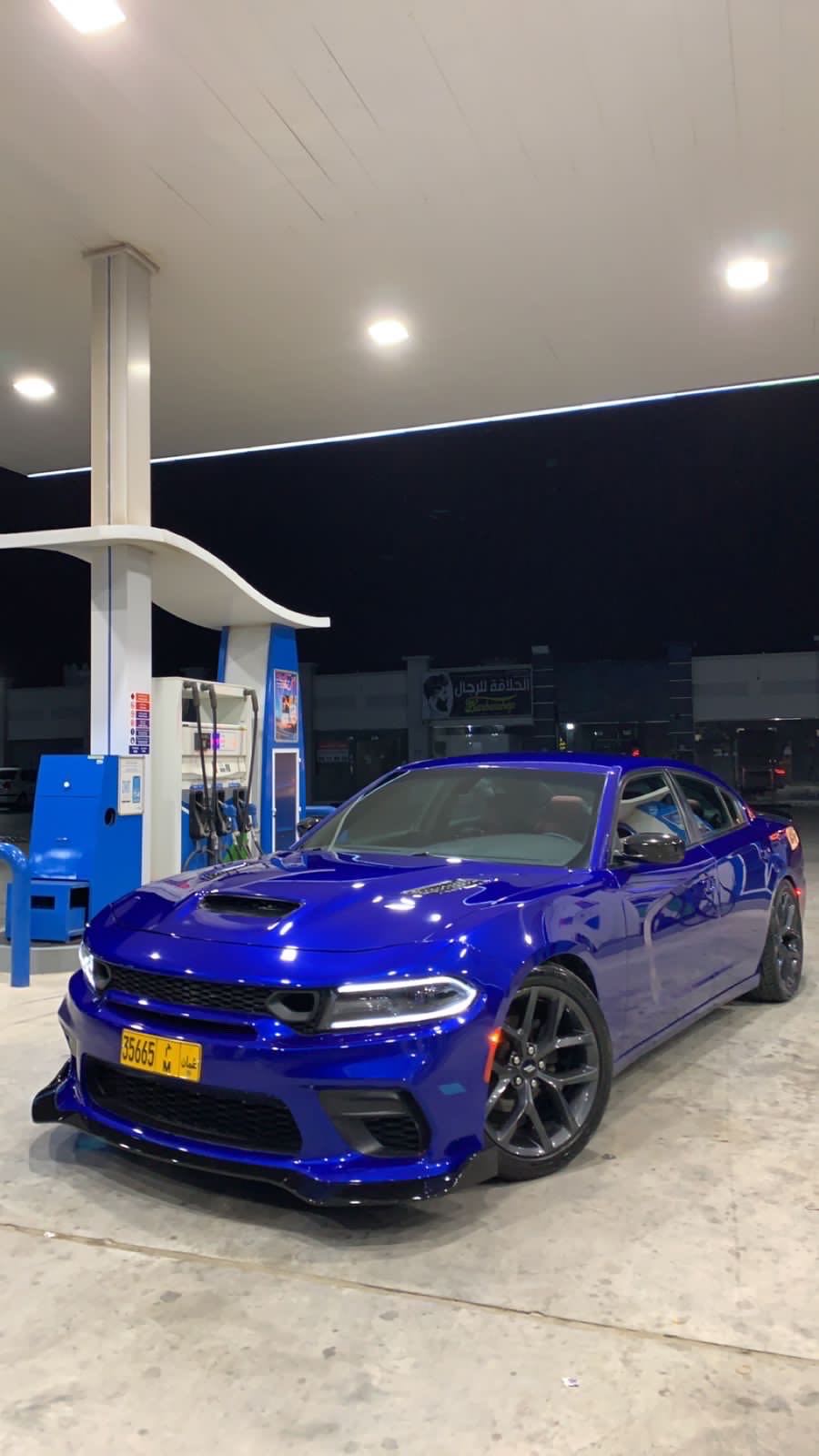 Car Image 2019 DODGE CHARGER SXT