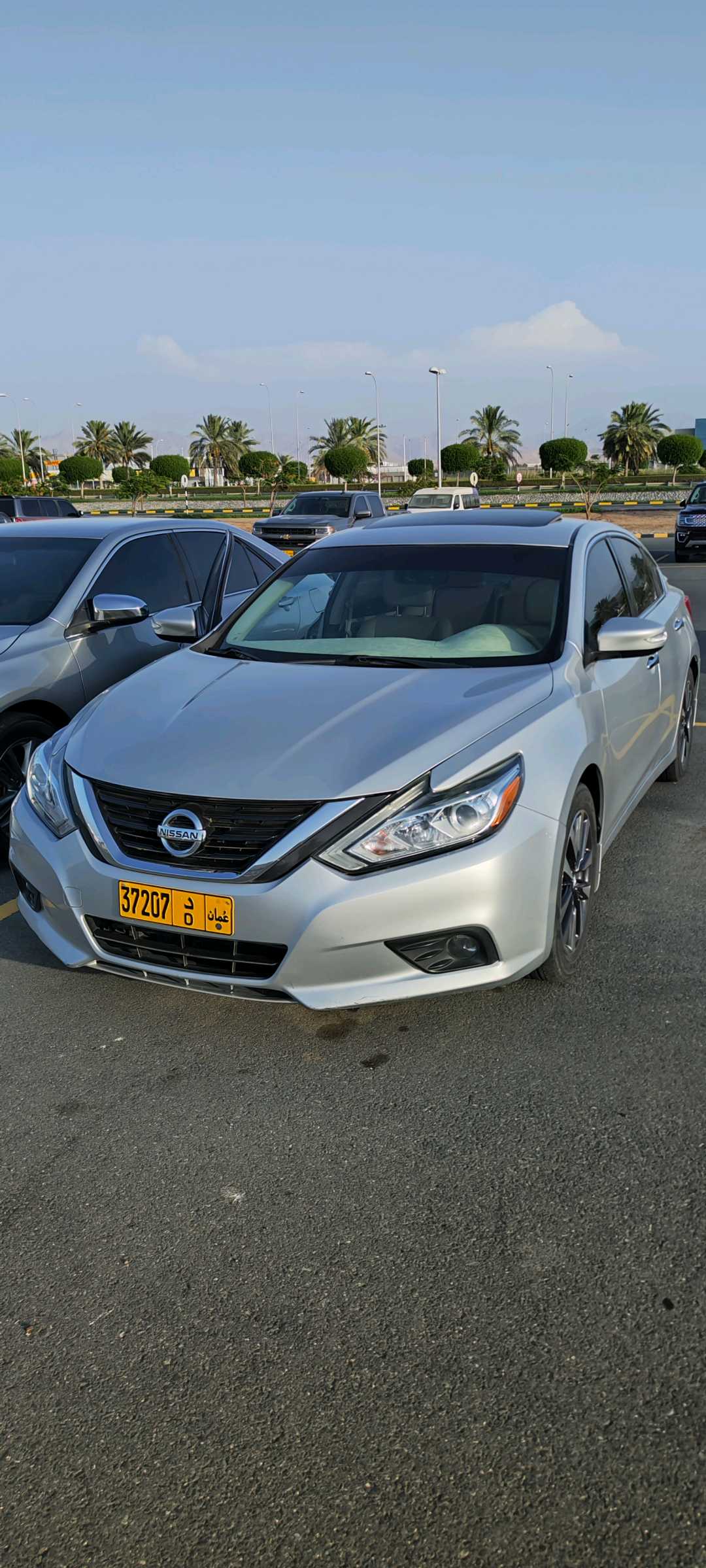 Car Image 2016 NISSAN ALTIMA SL
