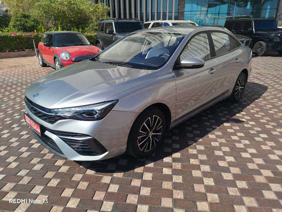 MG 5 2025