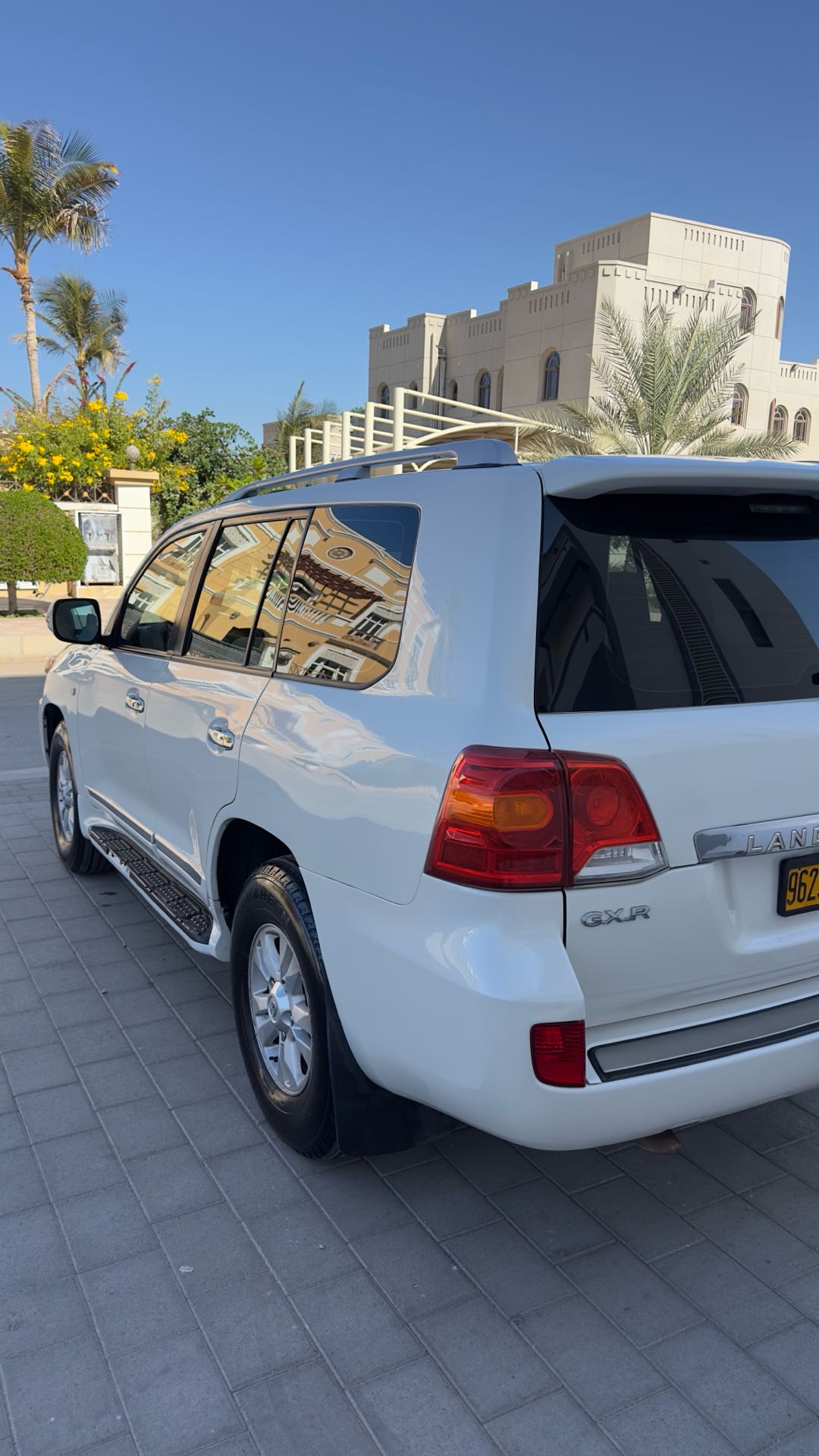 Car Image 2009 TOYOTA LAND CRUISER GX.R