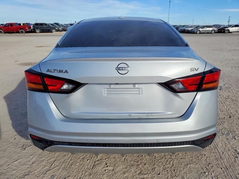 Car Image 2024 NISSAN ALTIMA