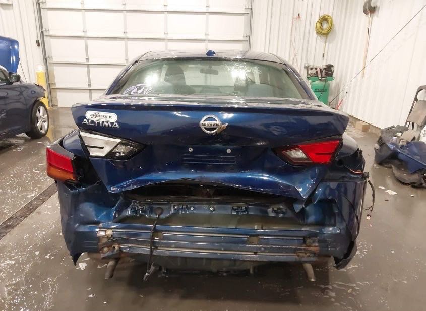 Car Image 2019 NISSAN ALTIMA