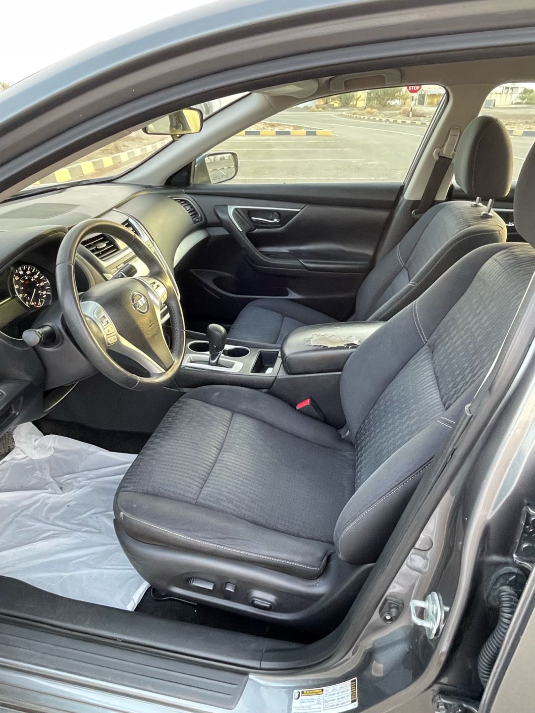 Car Image 2017 NISSAN ALTIMA SV