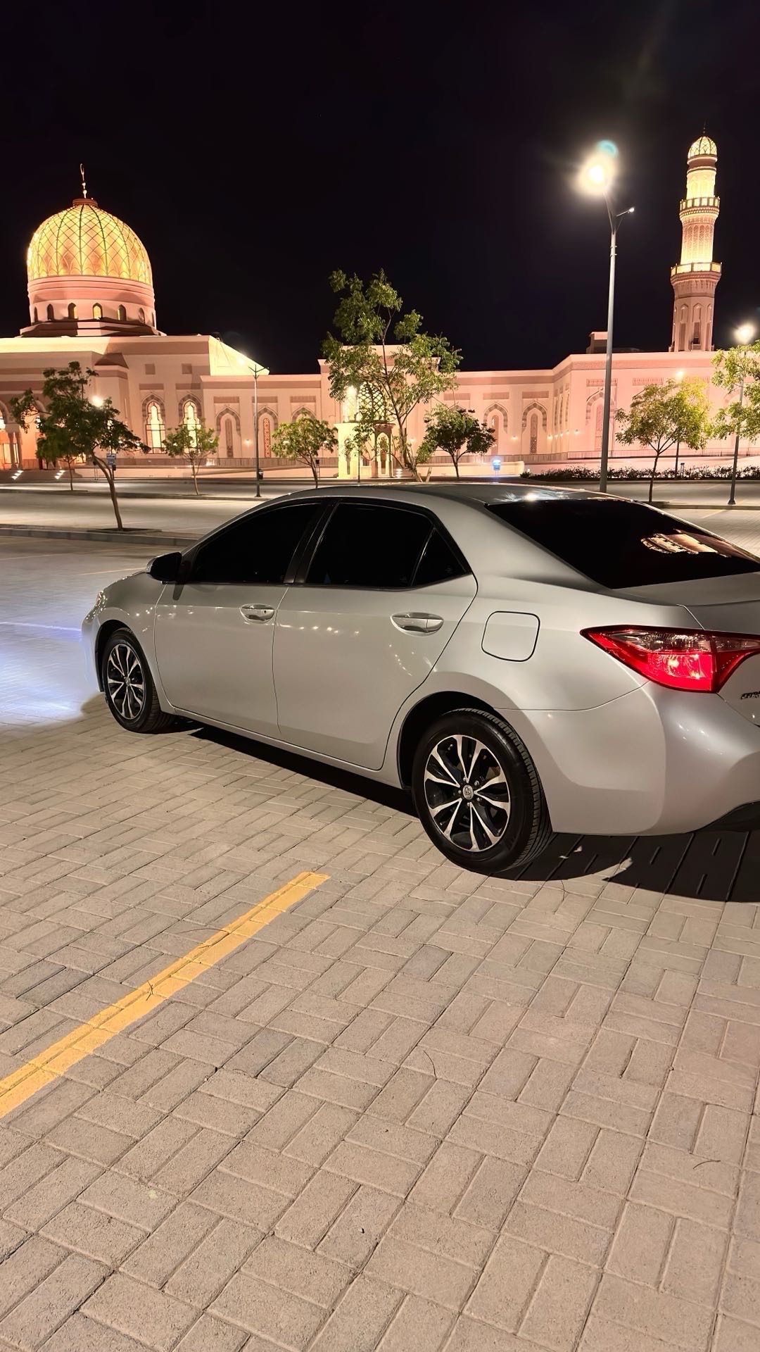 TOYOTA COROLLA LE 2018