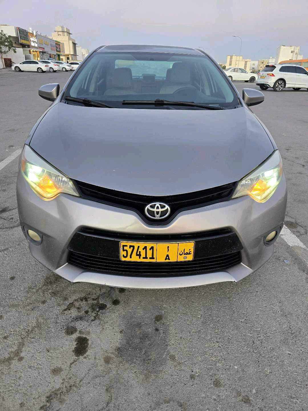 Car Image 2016 TOYOTA COROLLA LE