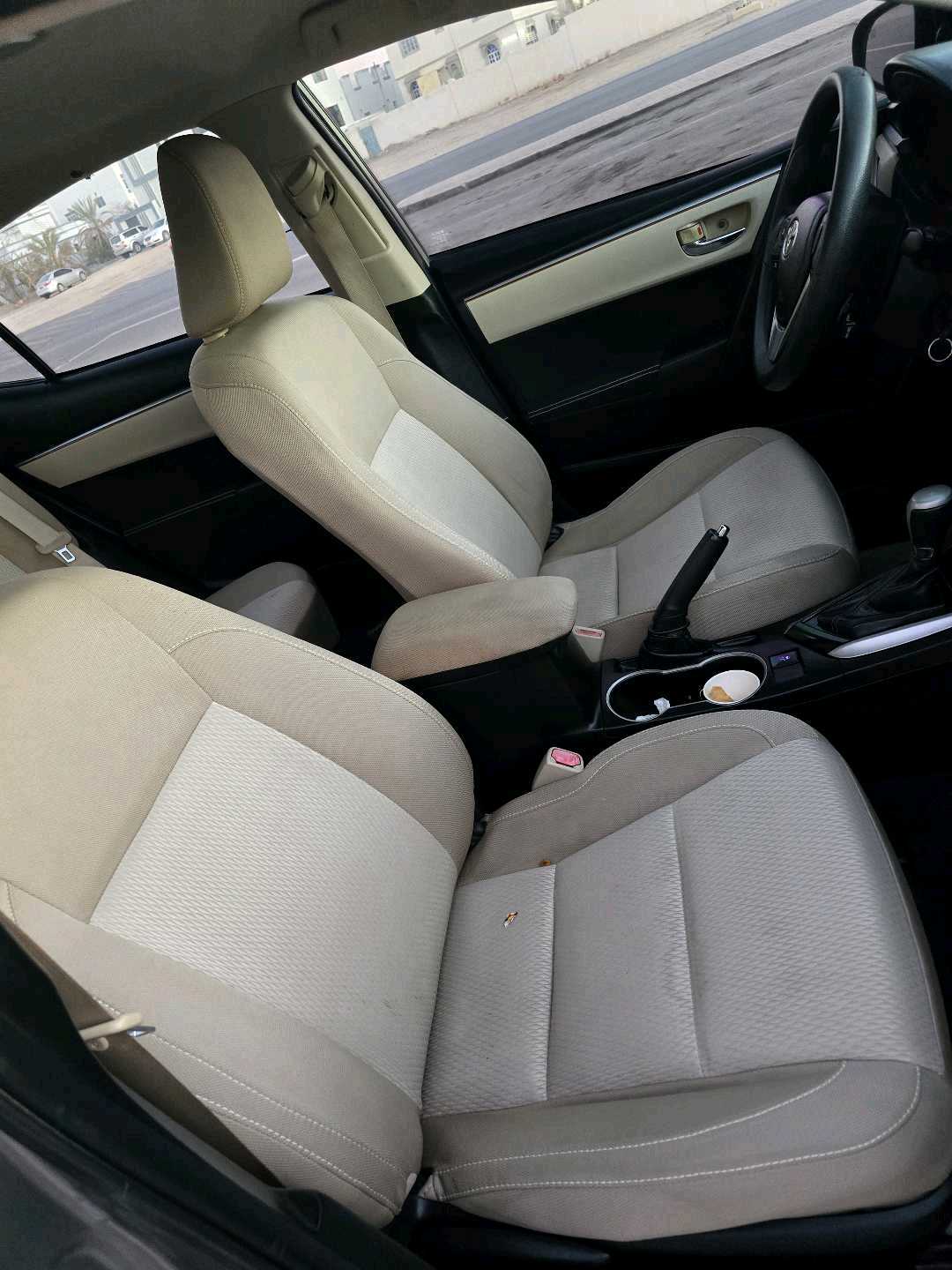 Car Image 2016 TOYOTA COROLLA LE