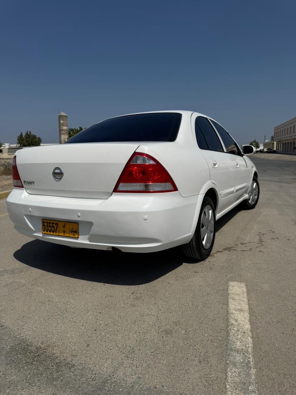 NISSAN SUNNY 2011
