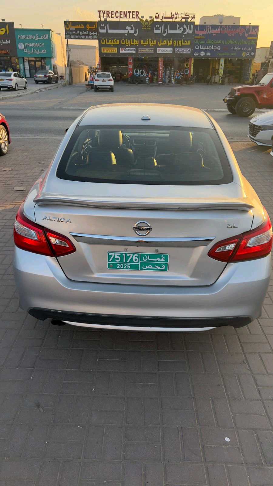Car Image 2017 NISSAN ALTIMA SL
