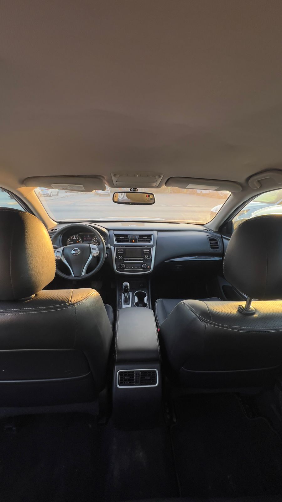 Car Image 2017 NISSAN ALTIMA SL