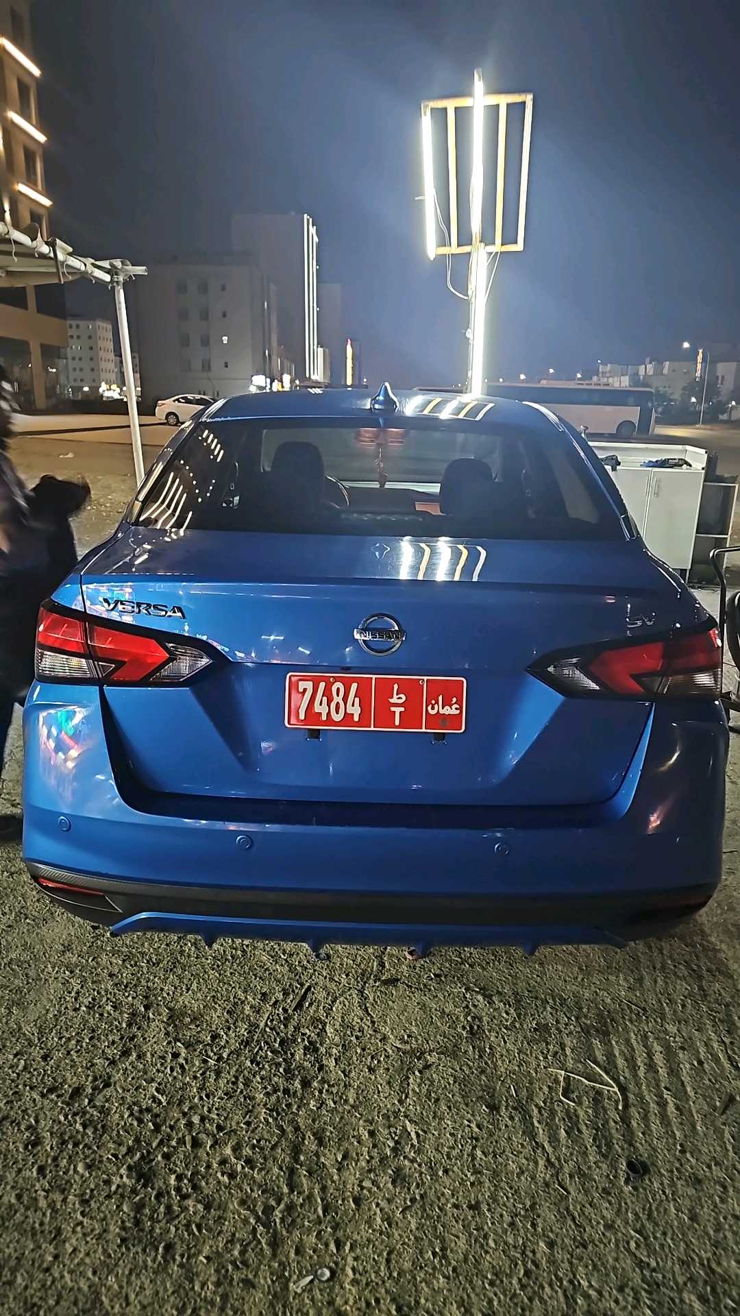 NISSAN VERSA 2021