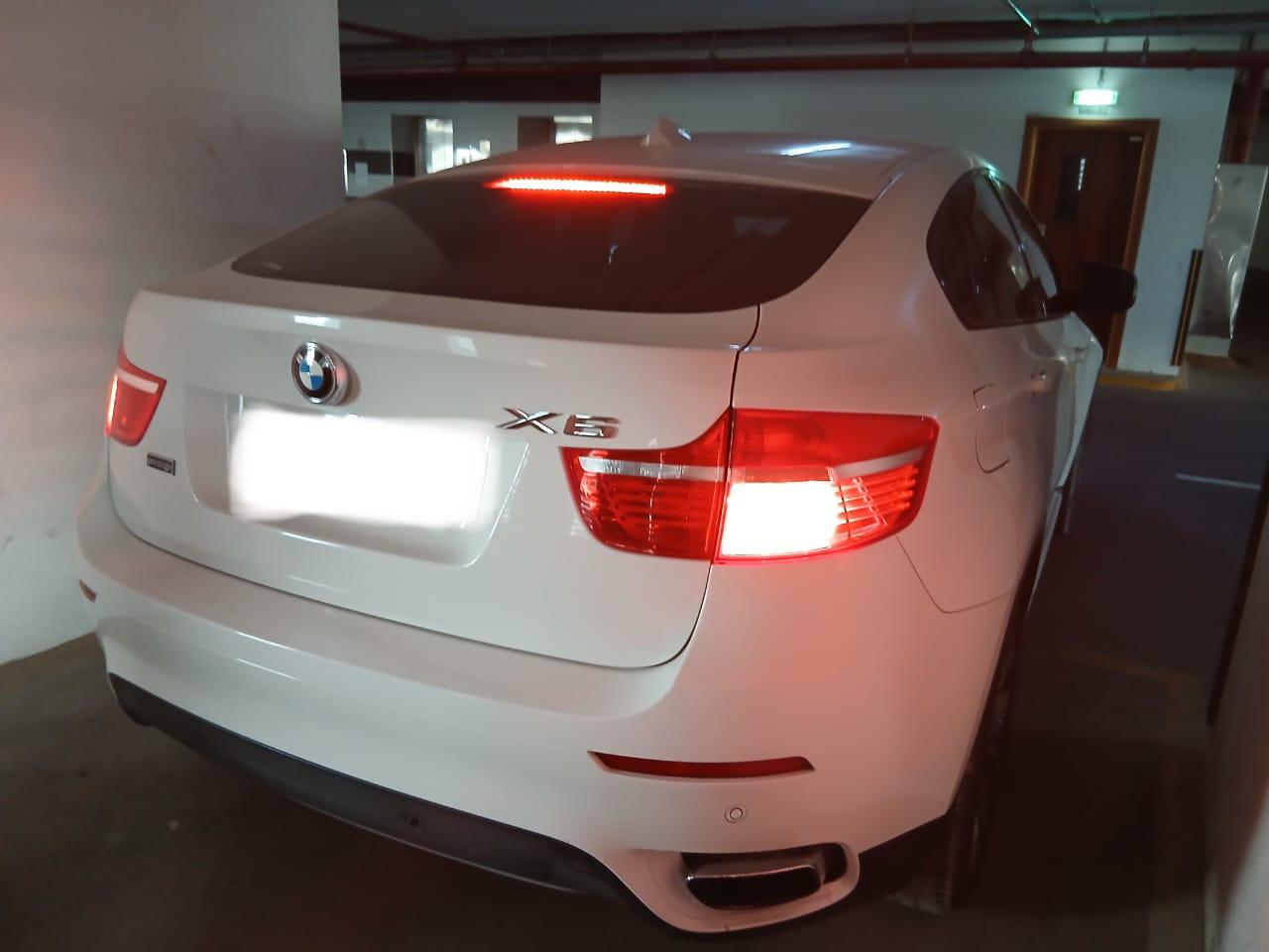 Car Image 2011 BMW X6  35