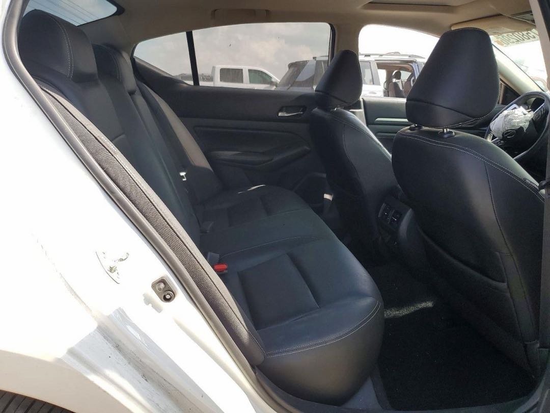 Car Image 2019 NISSAN ALTIMA