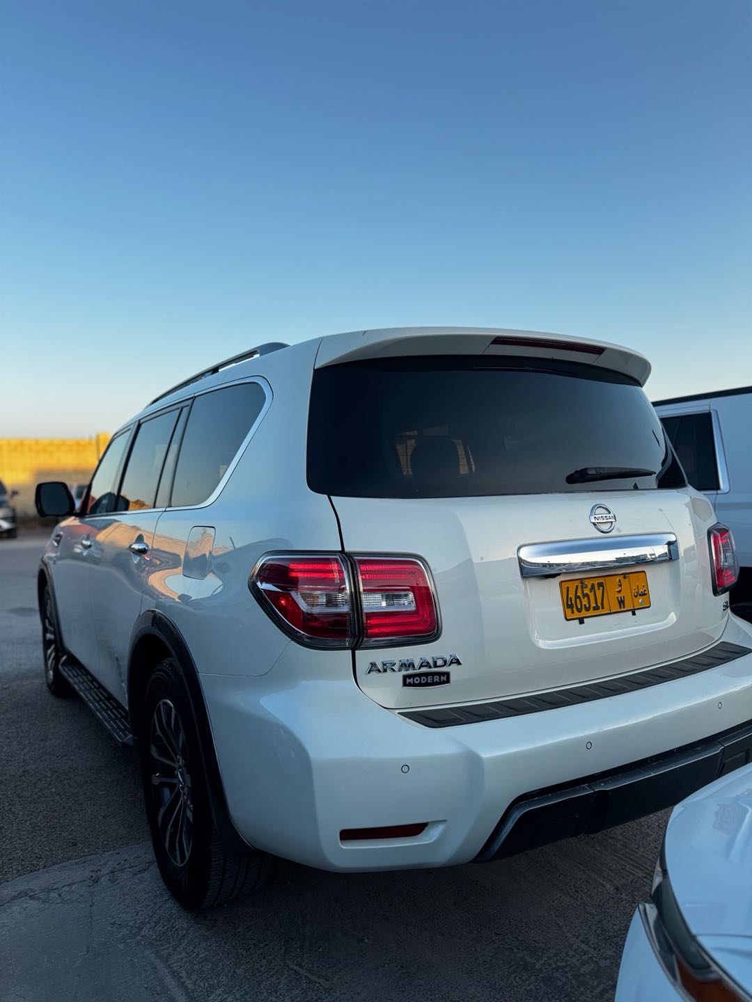 Car Image 2019 NISSAN ARMADA 