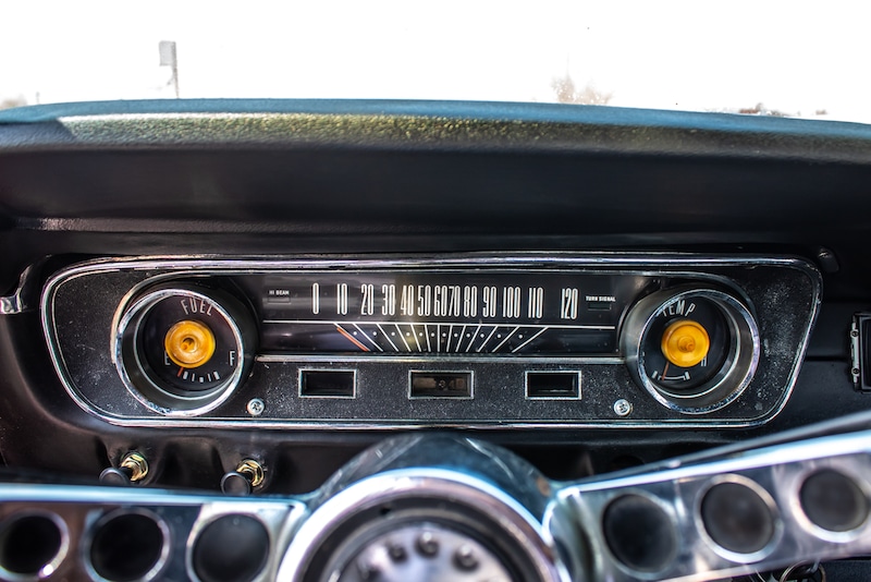 Car Image 1965 FORD MUSTANG V6