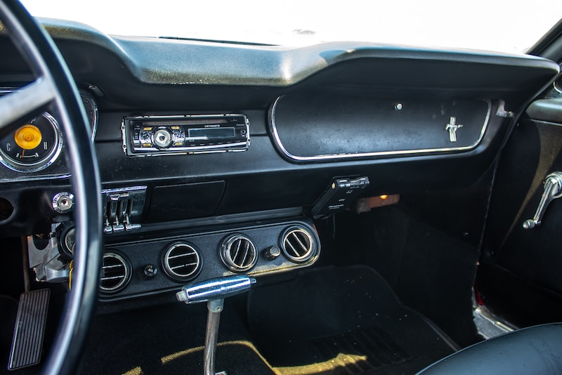 Car Image 1965 FORD MUSTANG V6