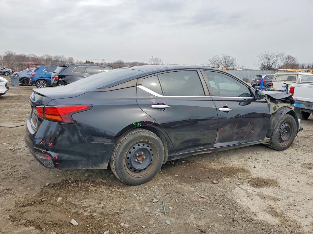 Car Image 2019 NISSAN ALTIMA