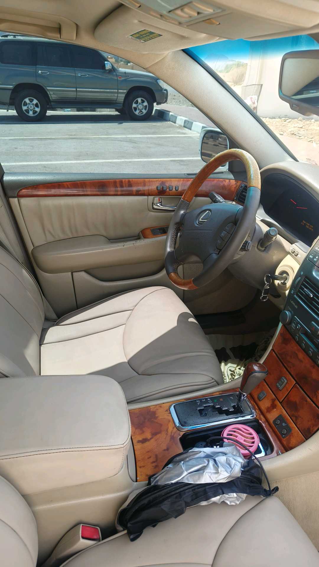 Car Image 2001 LEXUS LS 430