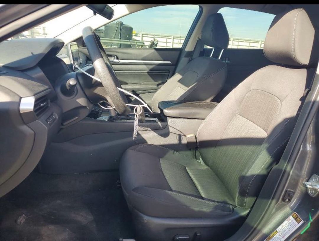 Car Image 2021 NISSAN ALTIMA