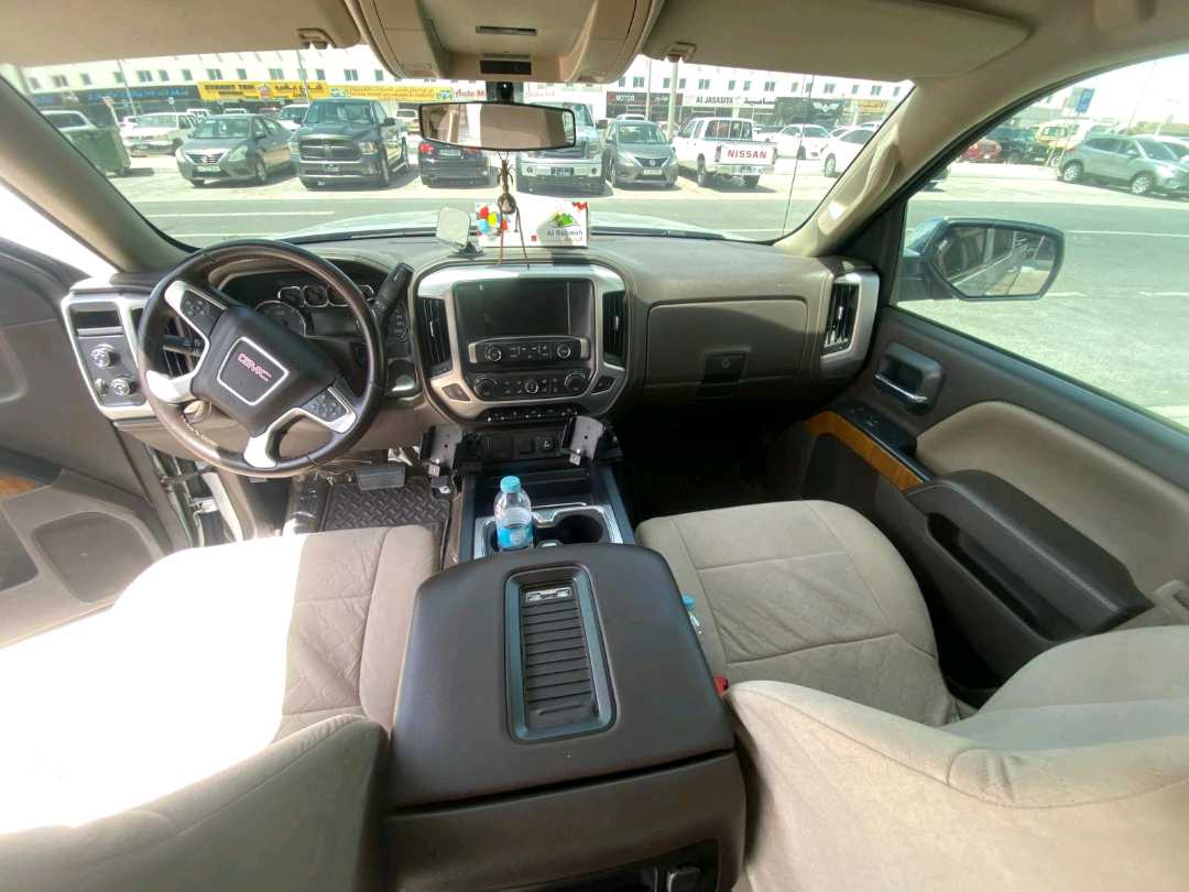 Car Image 2016 GMC SIERRA DENALI