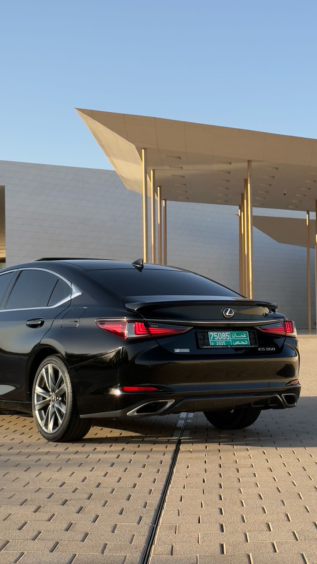 Car Image 2020 LEXUS ES 350