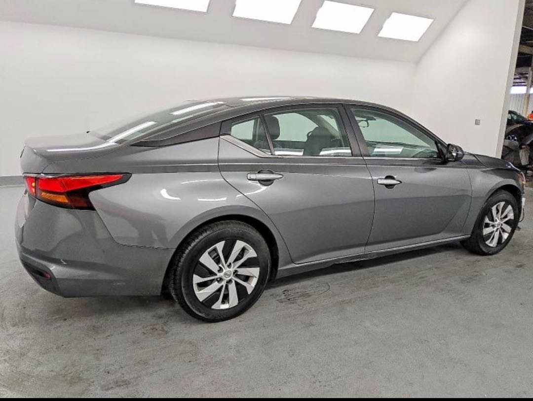 Car Image 2023 NISSAN ALTIMA