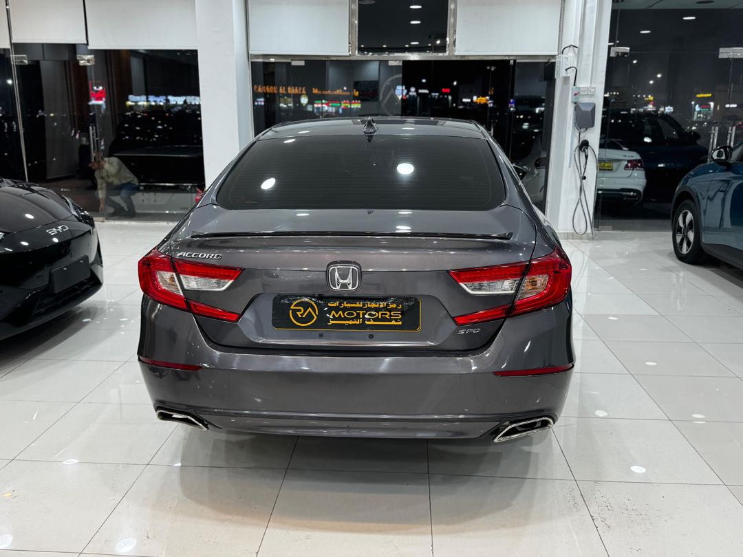 Car Image 2019 HONDA ACCORD EX