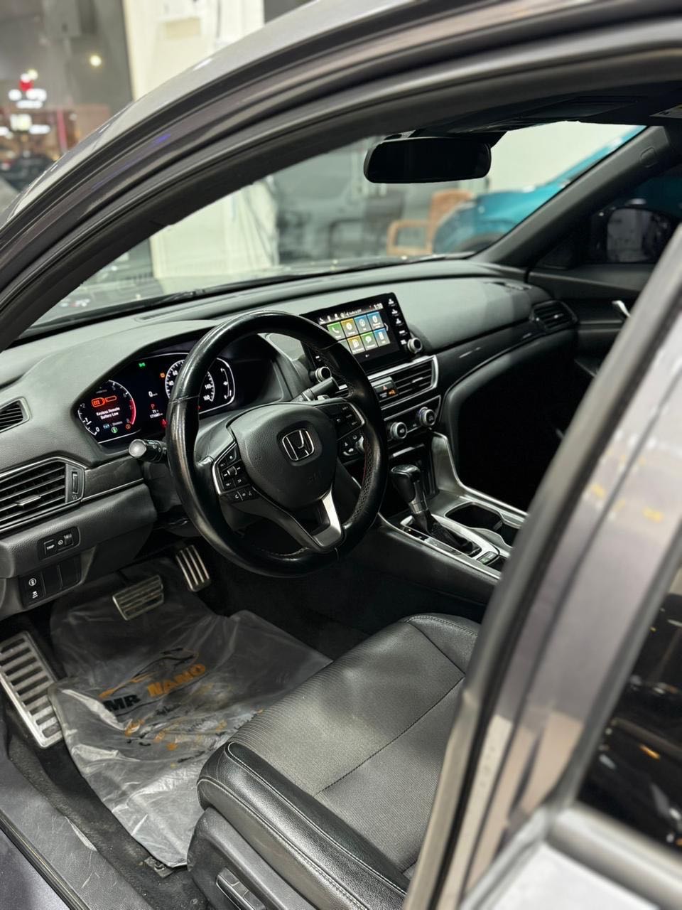 Car Image 2019 HONDA ACCORD EX