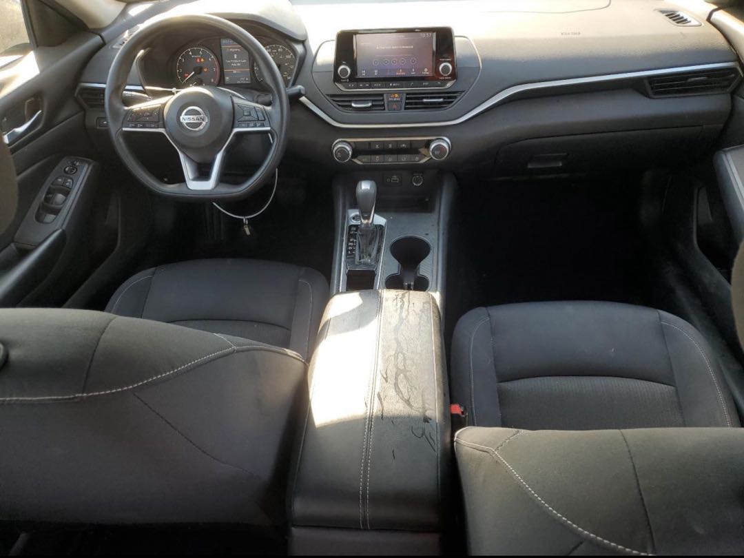Car Image 2022 NISSAN ALTIMA
