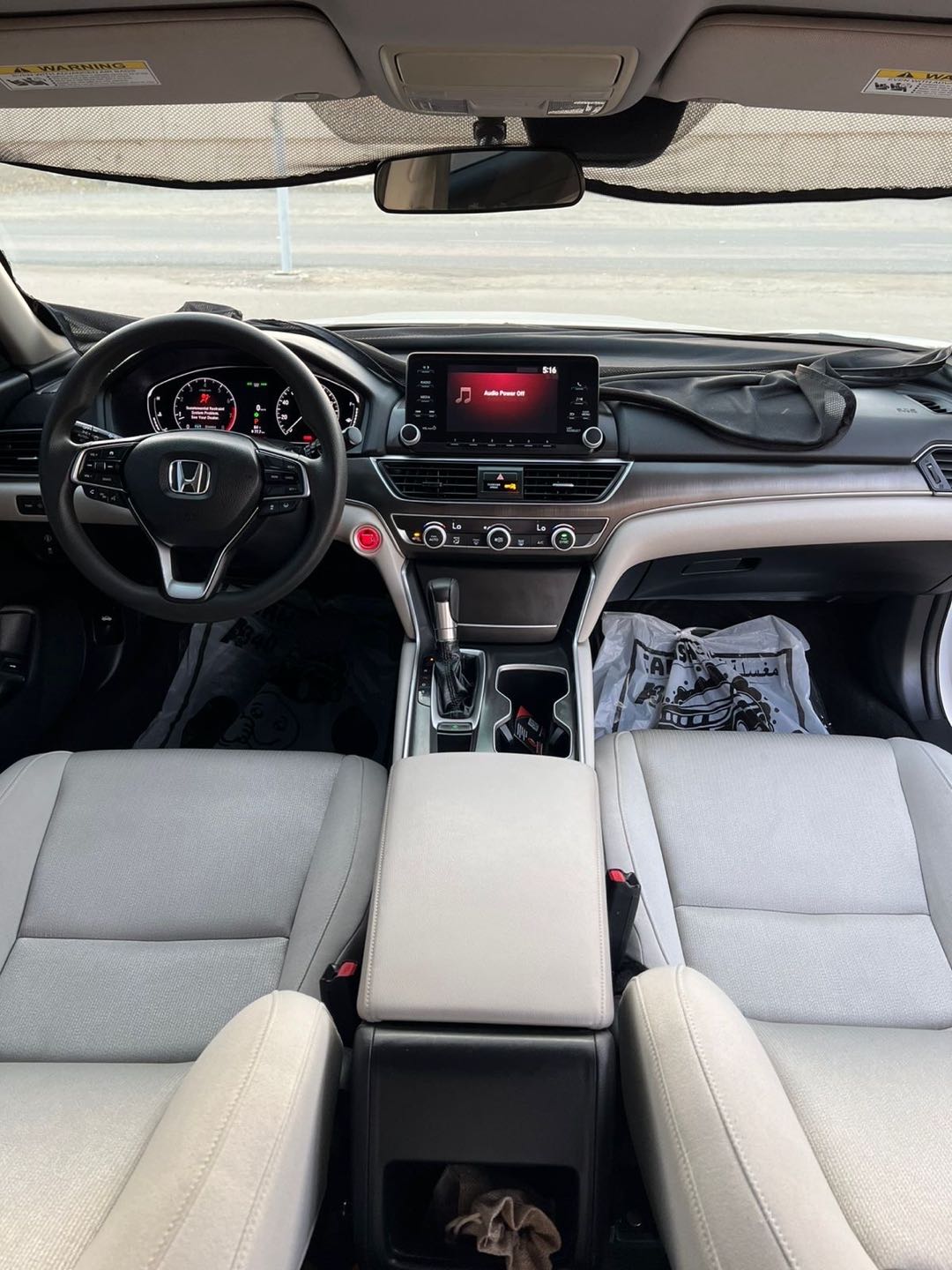 Car Image 2018 HONDA ACCORD LX
