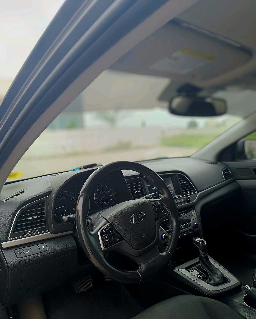 HYUNDAI ELANTRA 2018