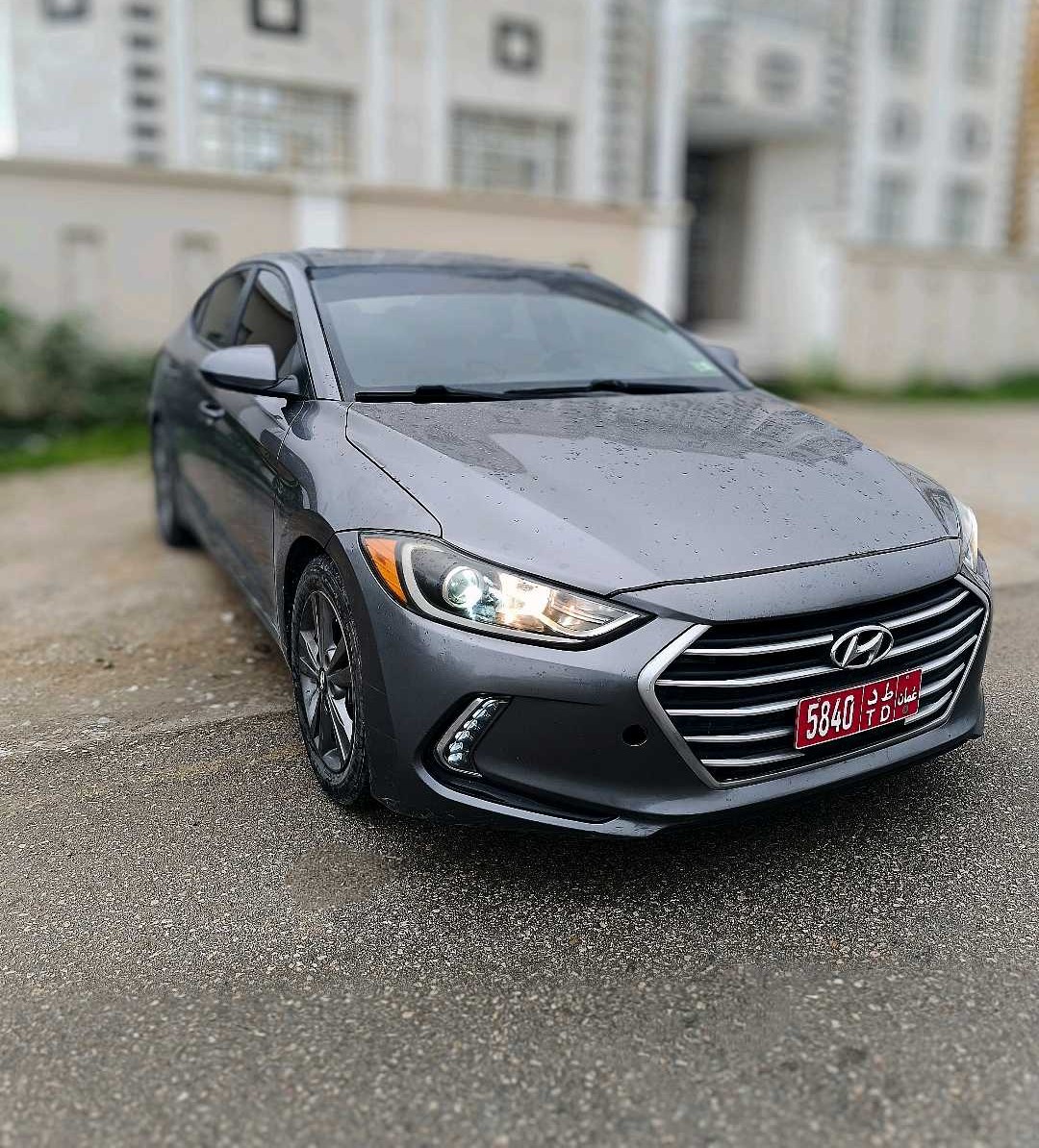 HYUNDAI ELANTRA 2018