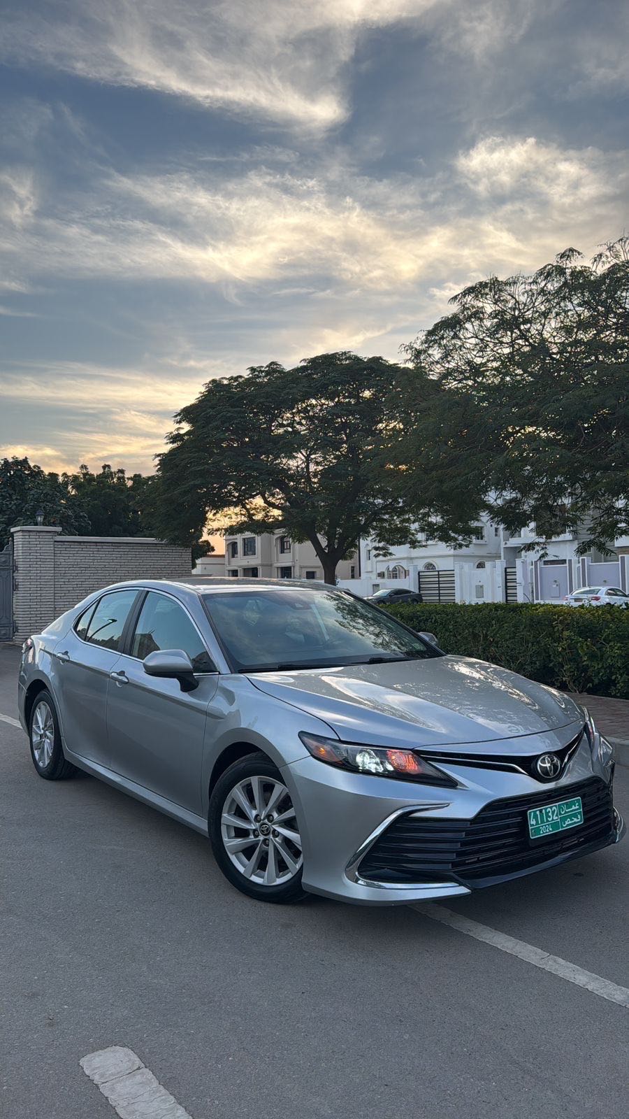 Car Image 2021 TOYOTA CAMRY LE
