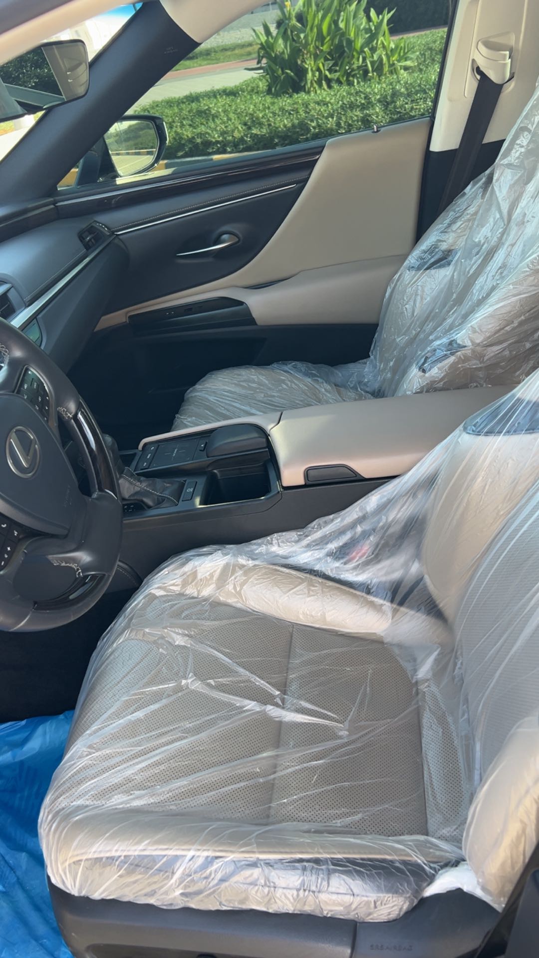 Car Image 2020 LEXUS ES 350