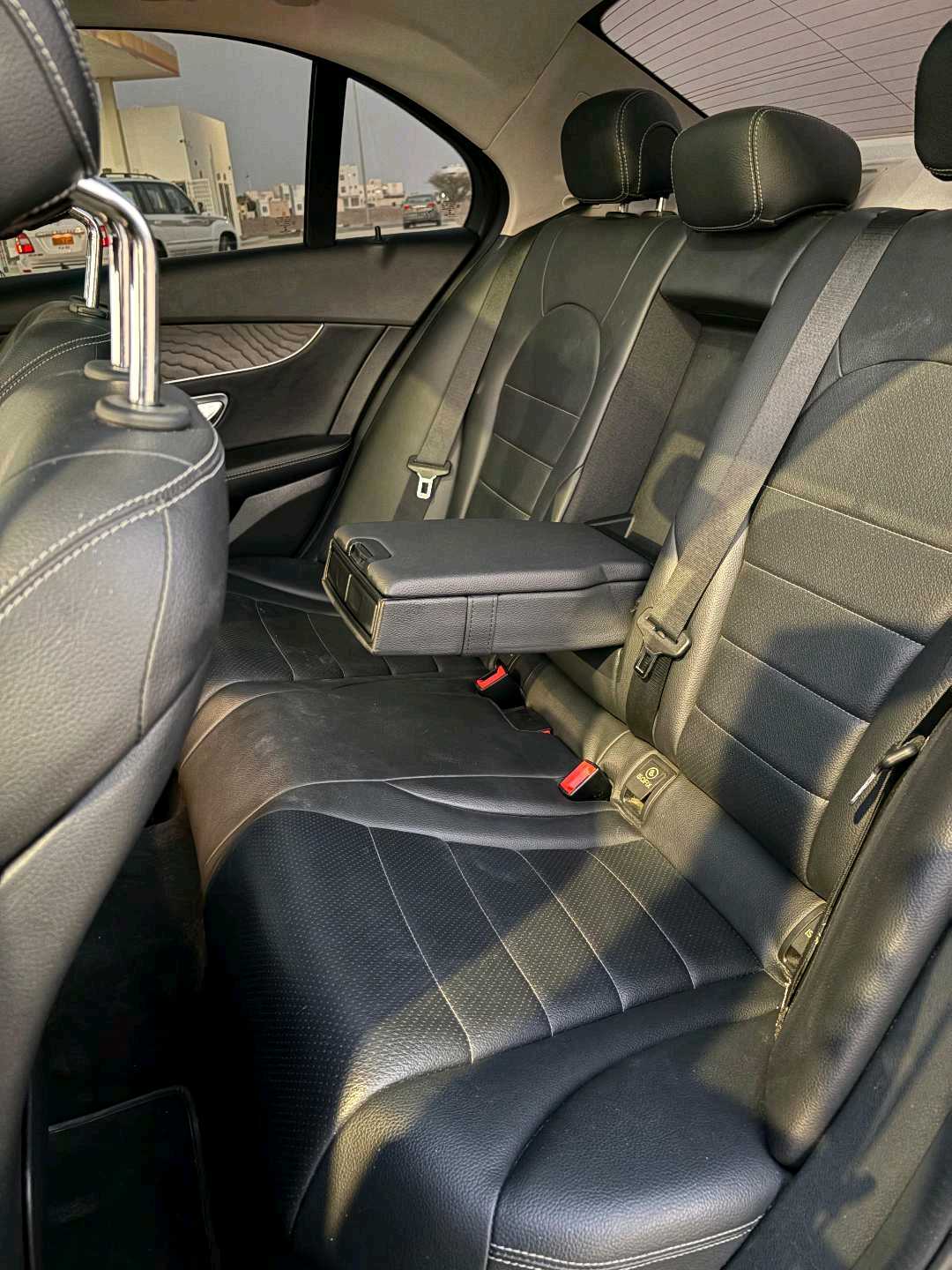 Car Image 2017 MERCEDES C Class 300